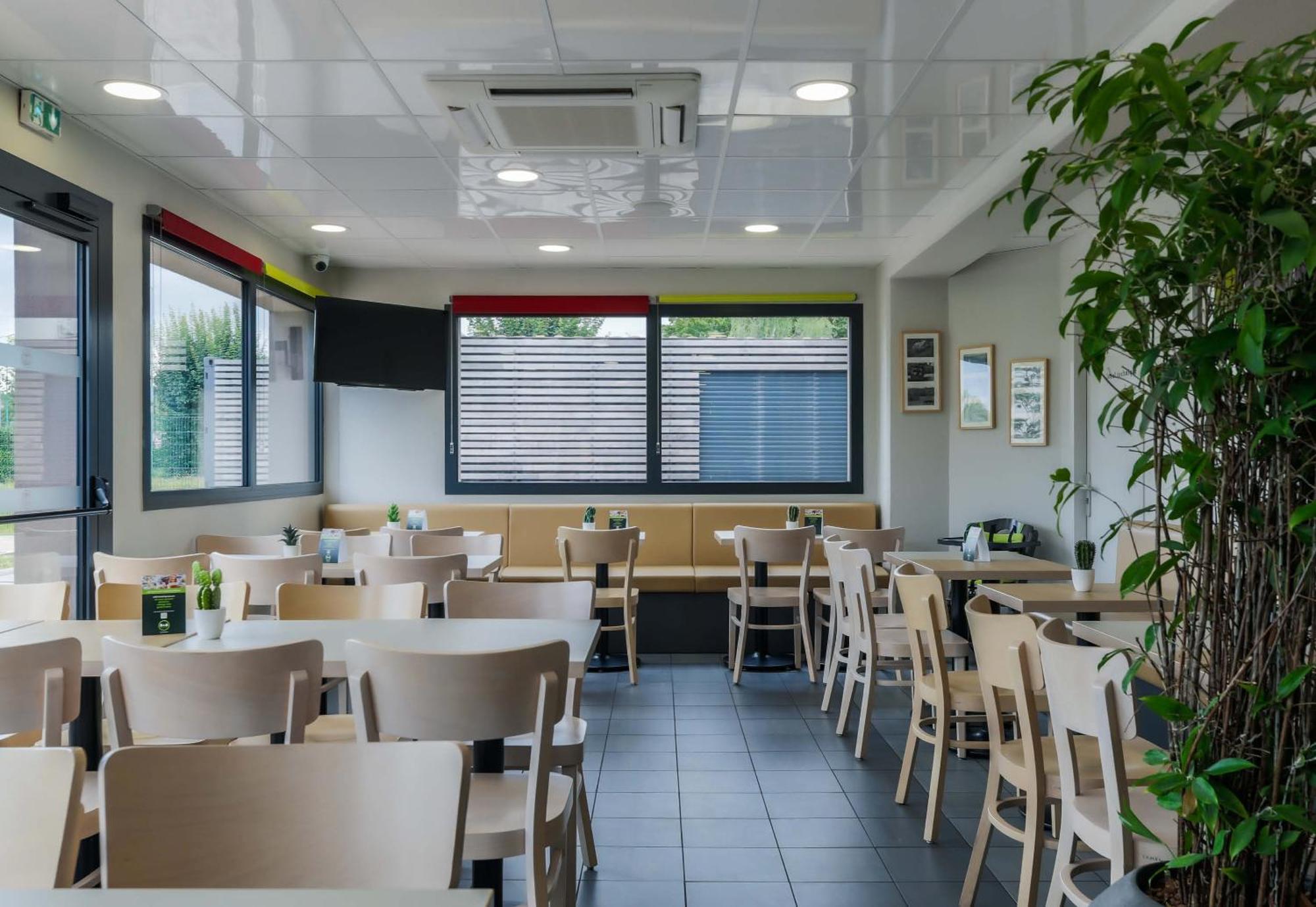 B&B Hotel Verdun Екстер'єр фото